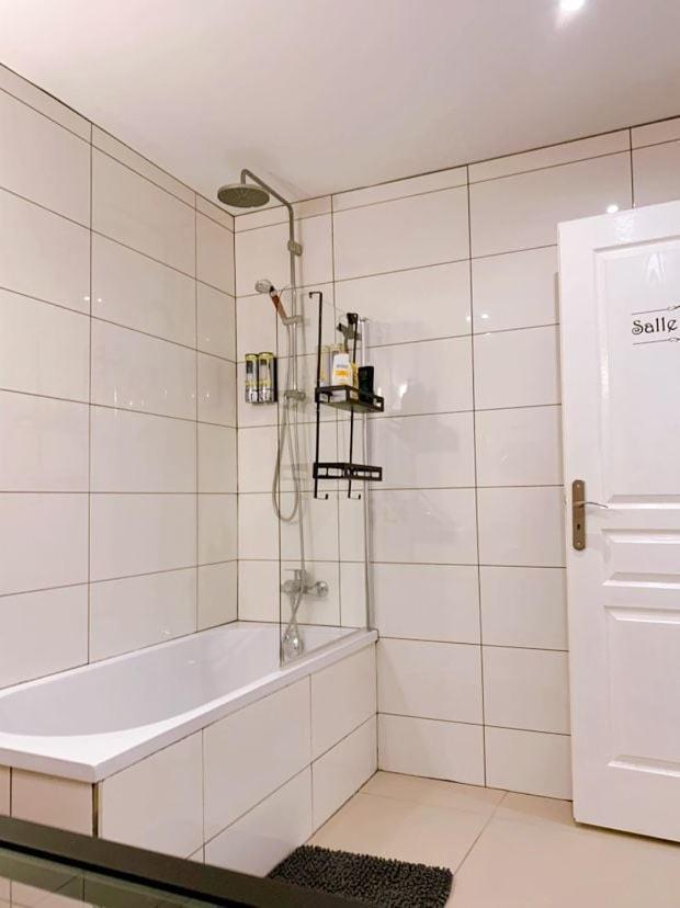 Chambre Privee 14M - Wifi - Appart' 120M Woippy Exterior photo