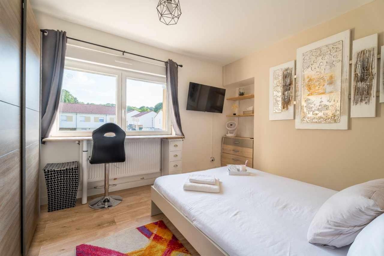 Chambre Privee 14M - Wifi - Appart' 120M Woippy Exterior photo